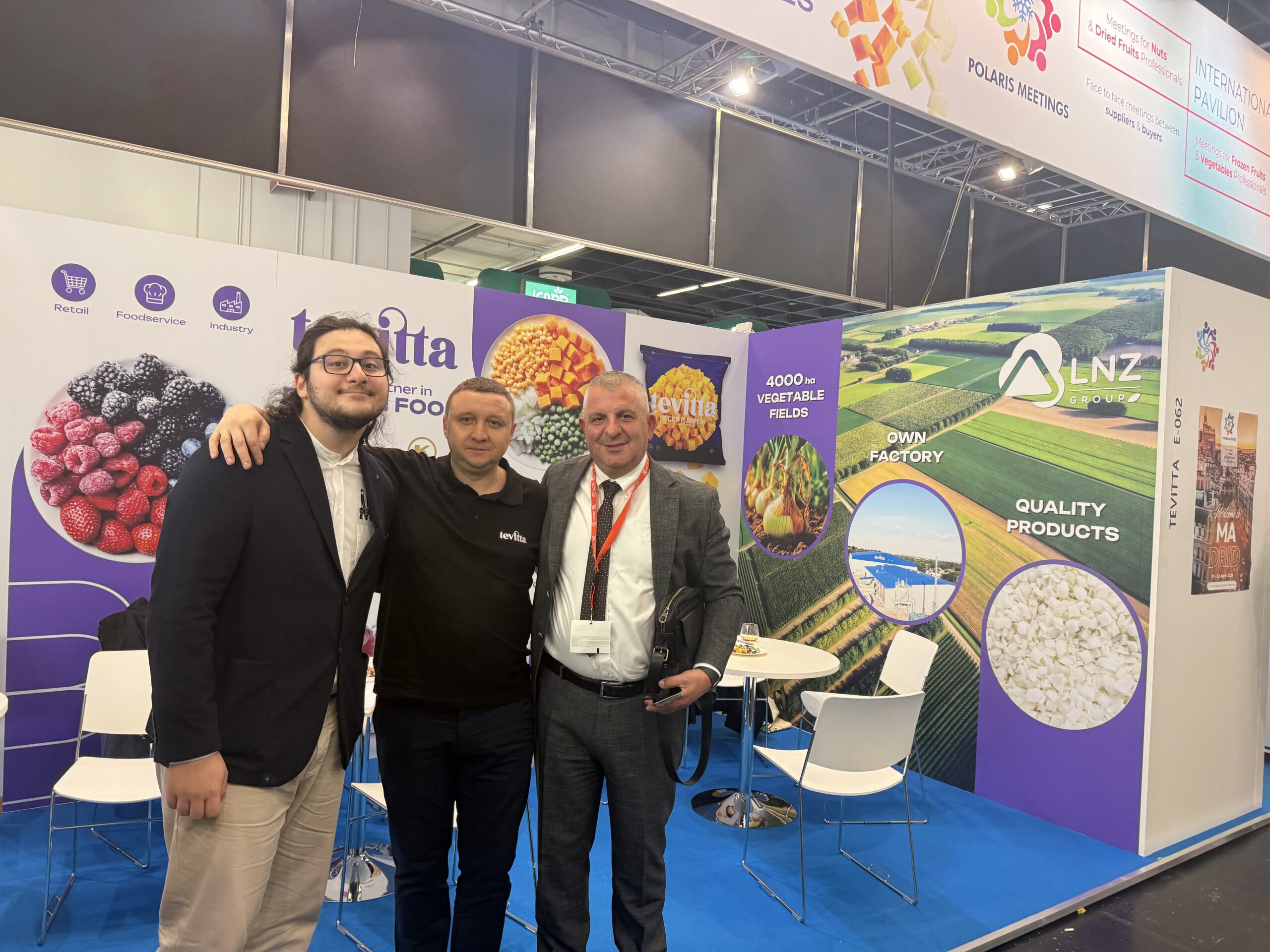 Команда Tevitta на стенді виставки Anuga / Gulfood